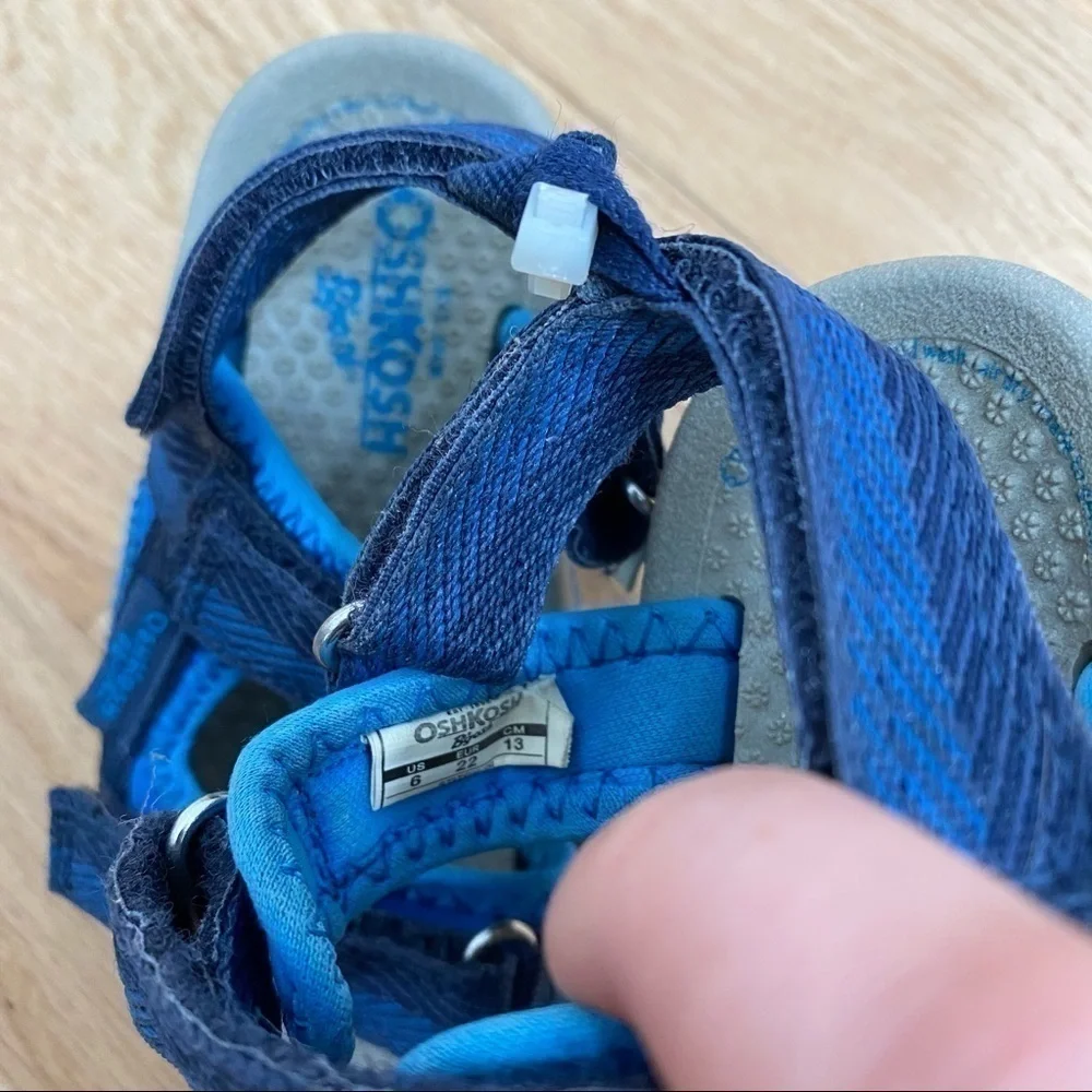 OshKosh Blue Sandals Sz 6 Blue Boys Outdoors Baby Open Toe